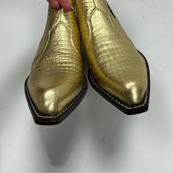Free People Beau Western Ankle Chelsea Boot Embossed Gold Leather - Picture 6 of 14
